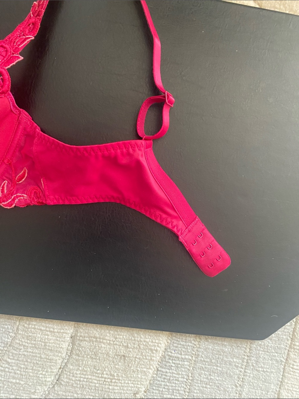 Bra - Picture 2 of 3